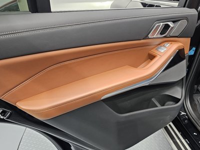 2024 BMW X7 缩略图 15
