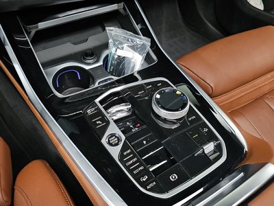 2024 BMW X7 缩略图 12