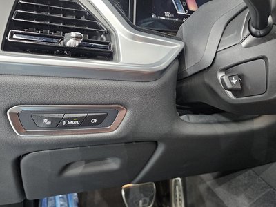 2024 BMW X7 缩略图 21