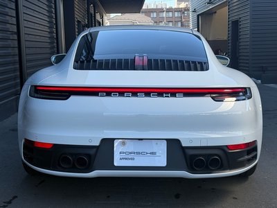 PORSCHE 911 - 9