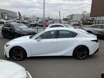 LEXUS IS - 4
