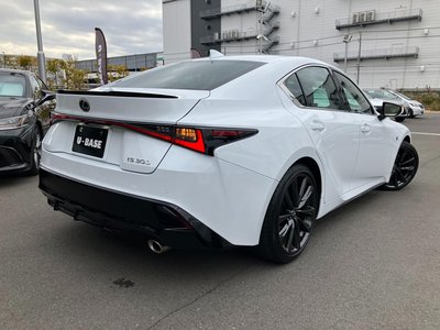LEXUS IS - 3