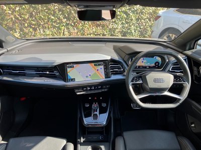 AUDI Q4 E-TRON - 9