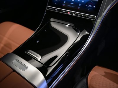 2025 Mercedes-BENZ C-CLASS 缩略图 42