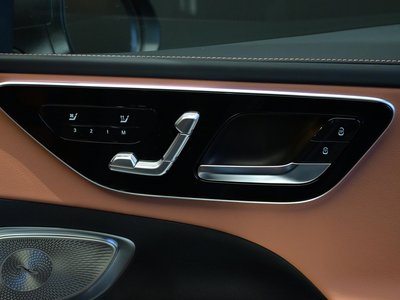 2025 Mercedes-BENZ C-CLASS 缩略图 27