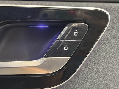 2024 Mercedes-BENZ GLC — миниатюра 35