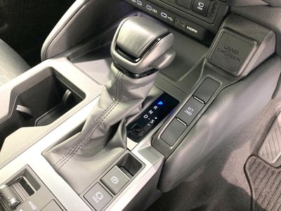 2025 Toyota LAND CRUISER 250 — миниатюра 76