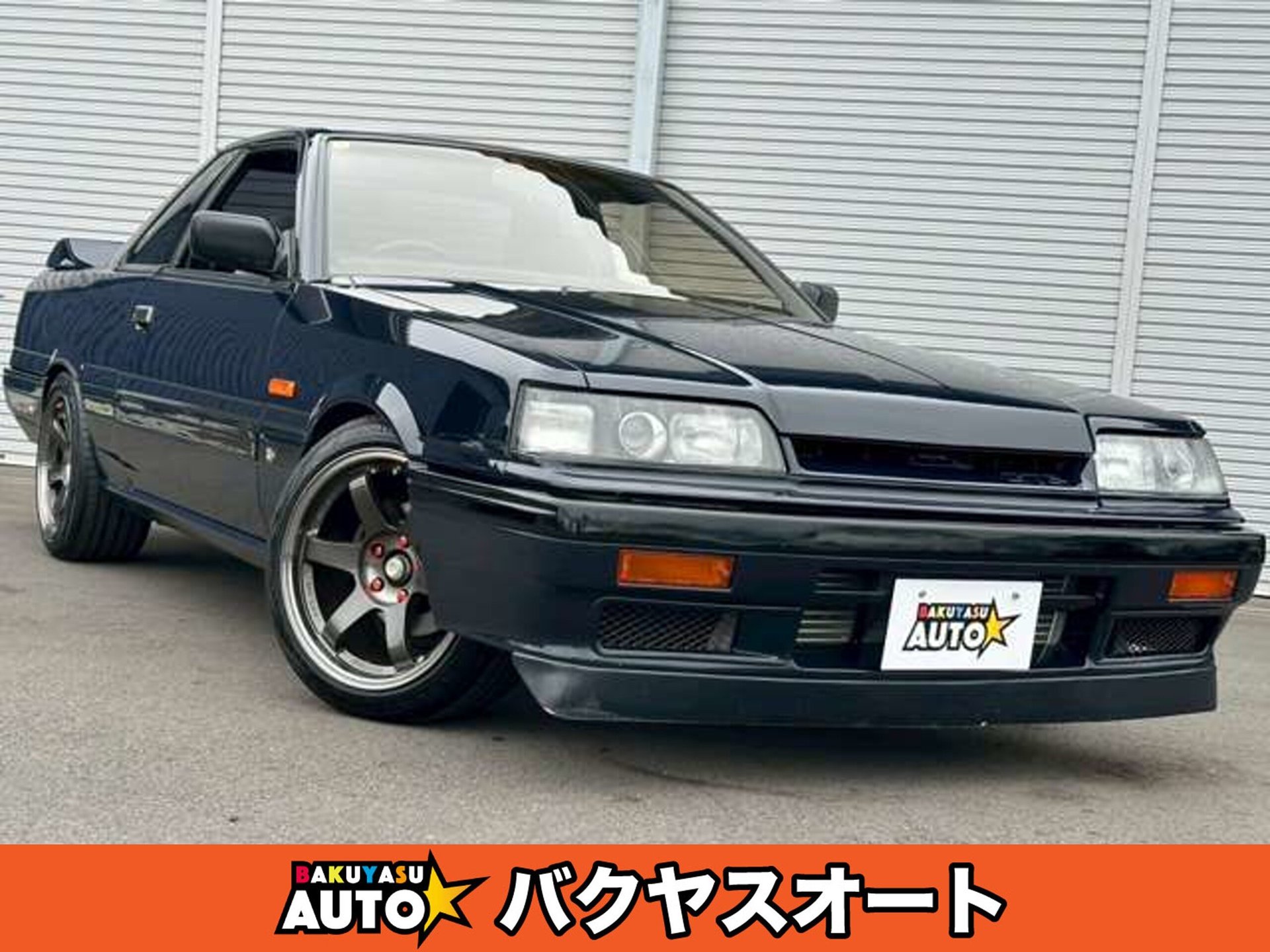 NISSAN SKYLINE COUPE - View 1
