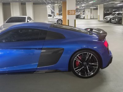 AUDI R8 - 2