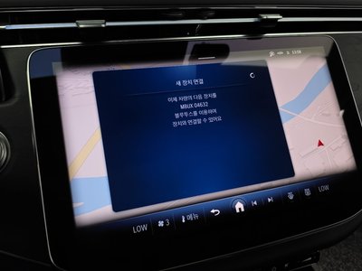 2025 Mercedes-BENZ E-CLASS — миниатюра 32