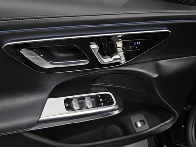 2025 Mercedes-BENZ E-CLASS — миниатюра 27