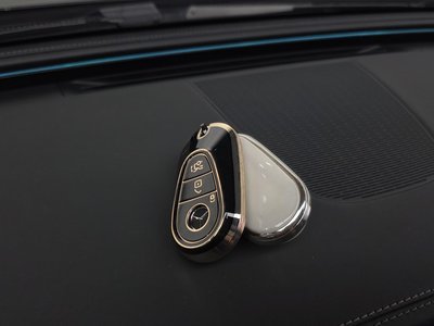 2025 Mercedes-BENZ E-CLASS — миниатюра 24