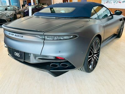2026 Aston Martin DBS SUPERLEGGERA VOLANTE 照片 9