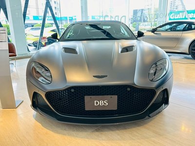 2026 Aston Martin DBS SUPERLEGGERA VOLANTE 照片 6