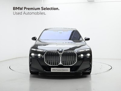 BMW 7 SERIES - 2
