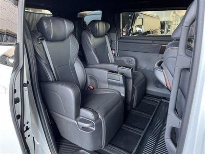 TOYOTA VELLFIRE - 10