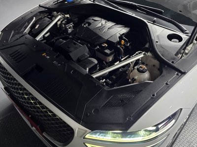 2023 GENESIS GV70 photo 7