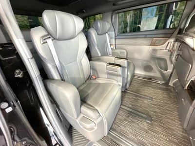 صورة 9 لـ 2024 Toyota ALPHARD