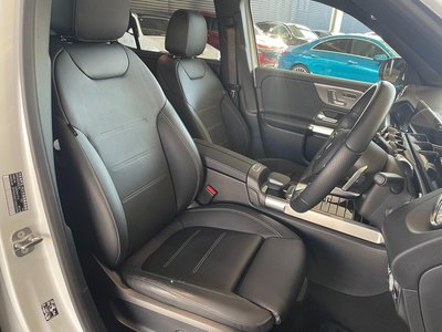 MERCEDES-BENZ EQB - 6