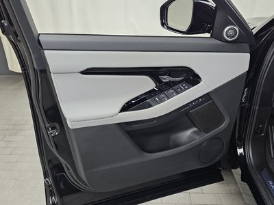 2025 LAND Rover RANGE ROVER EVOQUE thumbnail 14