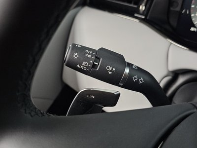 2025 LAND Rover RANGE ROVER EVOQUE thumbnail 29