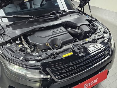 صورة 7 لـ 2025 LAND Rover RANGE ROVER EVOQUE
