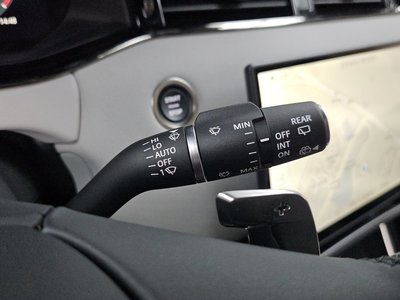 2025 LAND Rover RANGE ROVER EVOQUE thumbnail 27