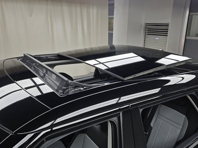 2025 LAND Rover RANGE ROVER EVOQUE thumbnail 28