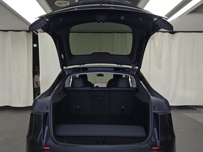 2025 Tesla MODEL Y — миниатюра 26