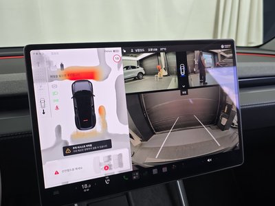2025 Tesla MODEL Y — миниатюра 20
