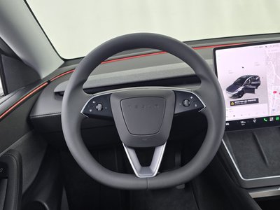 2025 Tesla MODEL Y — миниатюра 19