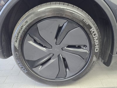 2025 Tesla MODEL Y photo 6