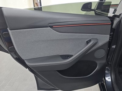 2025 Tesla MODEL Y — миниатюра 15
