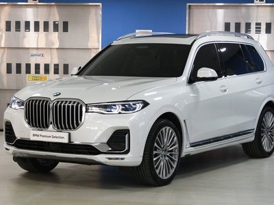 BMW X7 - 1