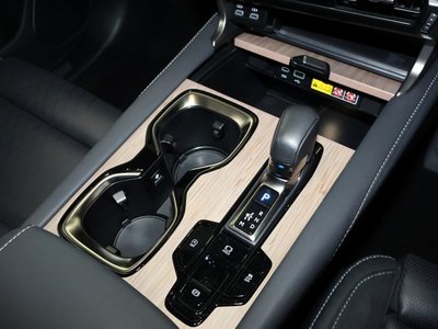 صورة مصغرة 18 لـ 2024 Lexus RX