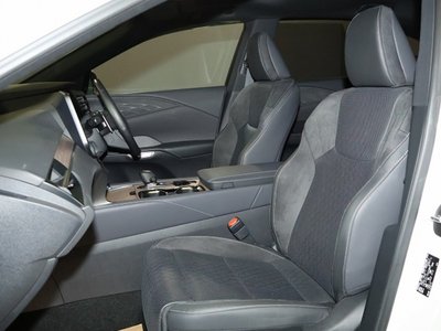 2024 Lexus RX photo 5