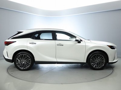 صورة مصغرة 13 لـ 2024 Lexus RX