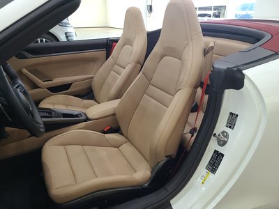 PORSCHE 911 - 10