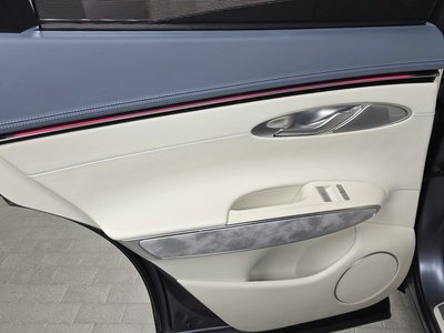 2025 Genesis ELECTRIFIED GV70 thumbnail 15