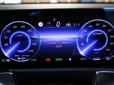 2024 Mercedes-BENZ EQB — миниатюра 18