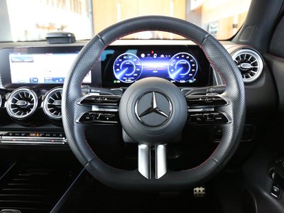 2024 Mercedes-BENZ EQB 照片 9