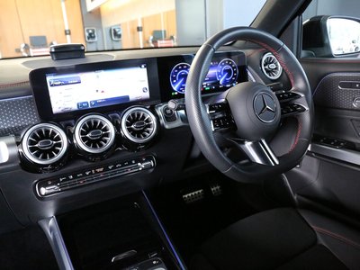 2024 Mercedes-BENZ EQB — миниатюра 12