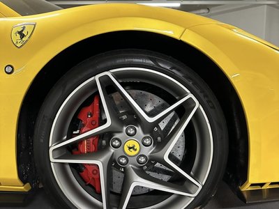 FERRARI F8 TRIBUTO - 7