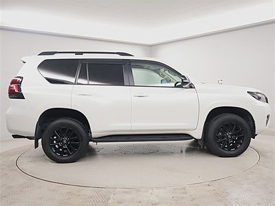 2023 Toyota LAND CRUISER PRADO 照片 2
