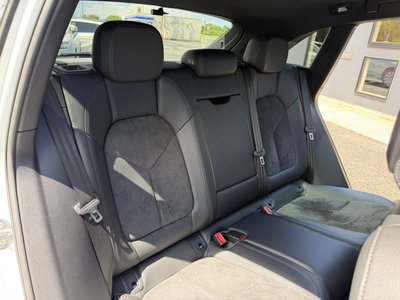 2020 Porsche MACAN — миниатюра 31