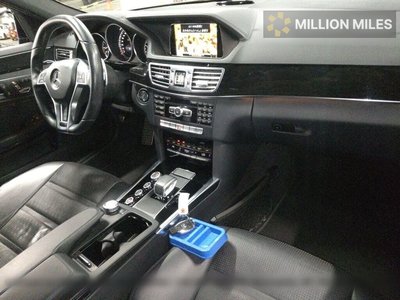 MERCEDES-BENZ E-CLASS - 3