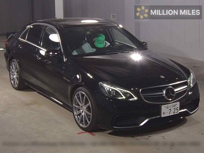 MERCEDES-BENZ E-CLASS - 1