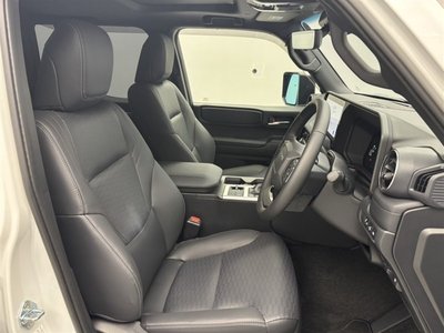 TOYOTA LAND CRUISER 250 - 4
