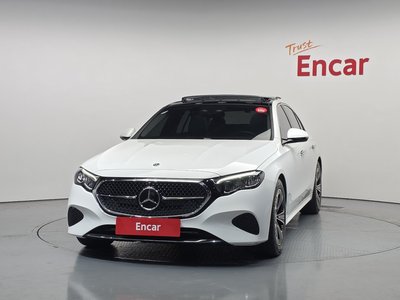 MERCEDES-BENZ E-CLASS - 2