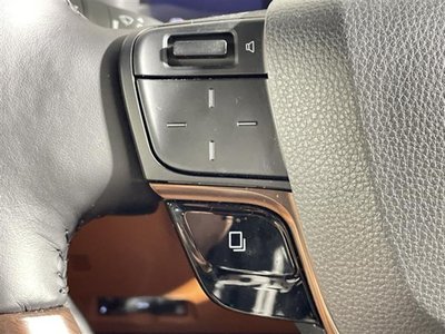 صورة 10 لـ 2025 Toyota VELLFIRE